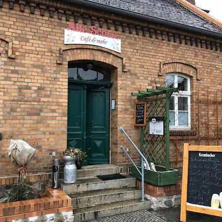 Alte Schule Cafe Und 게스트하우스 Drehna
